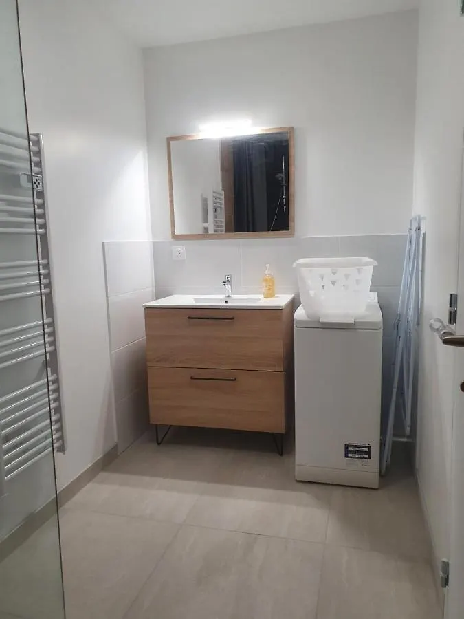 Apartment La Pierrina - Chamois - Appart 3 Etoiles Aix-les-Bains